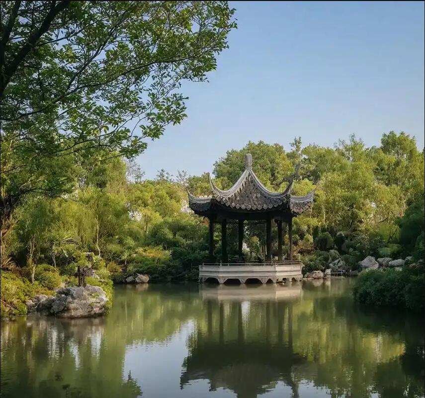 雨花区忆霜教育有限公司